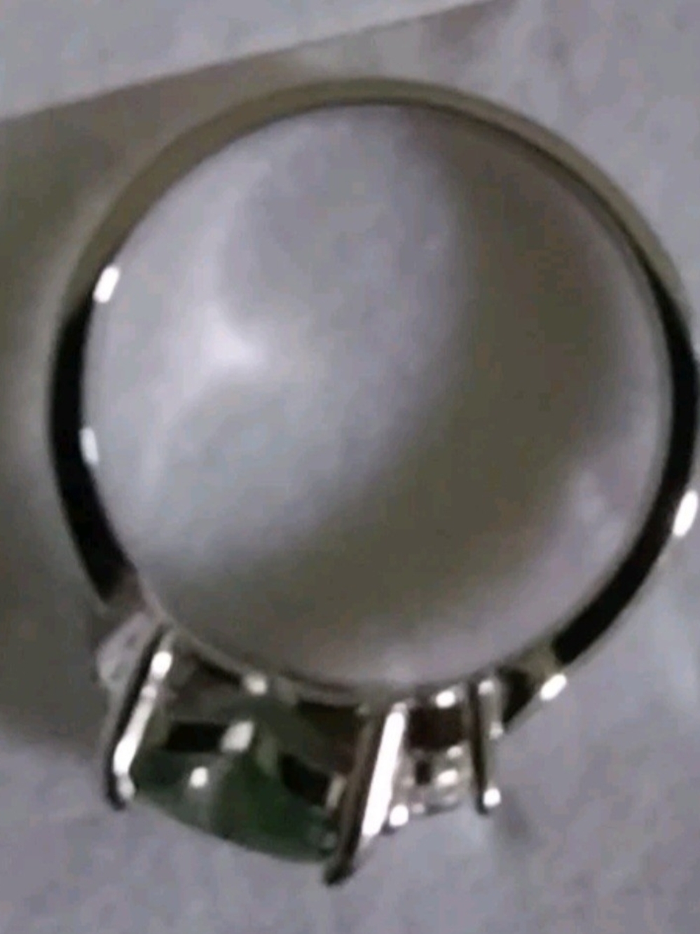 Heart-Shaped Green Gemstone Ring with Clear Accents - Women Jewelry - Picture 4 of 6